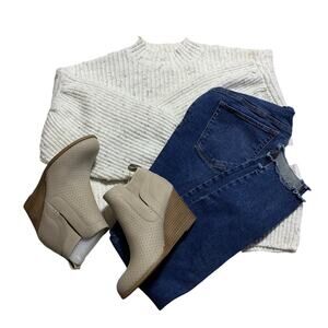 DV By Dolce Vita NWT Gerdy Beige Wedge Heel Ankle Boots Size 8